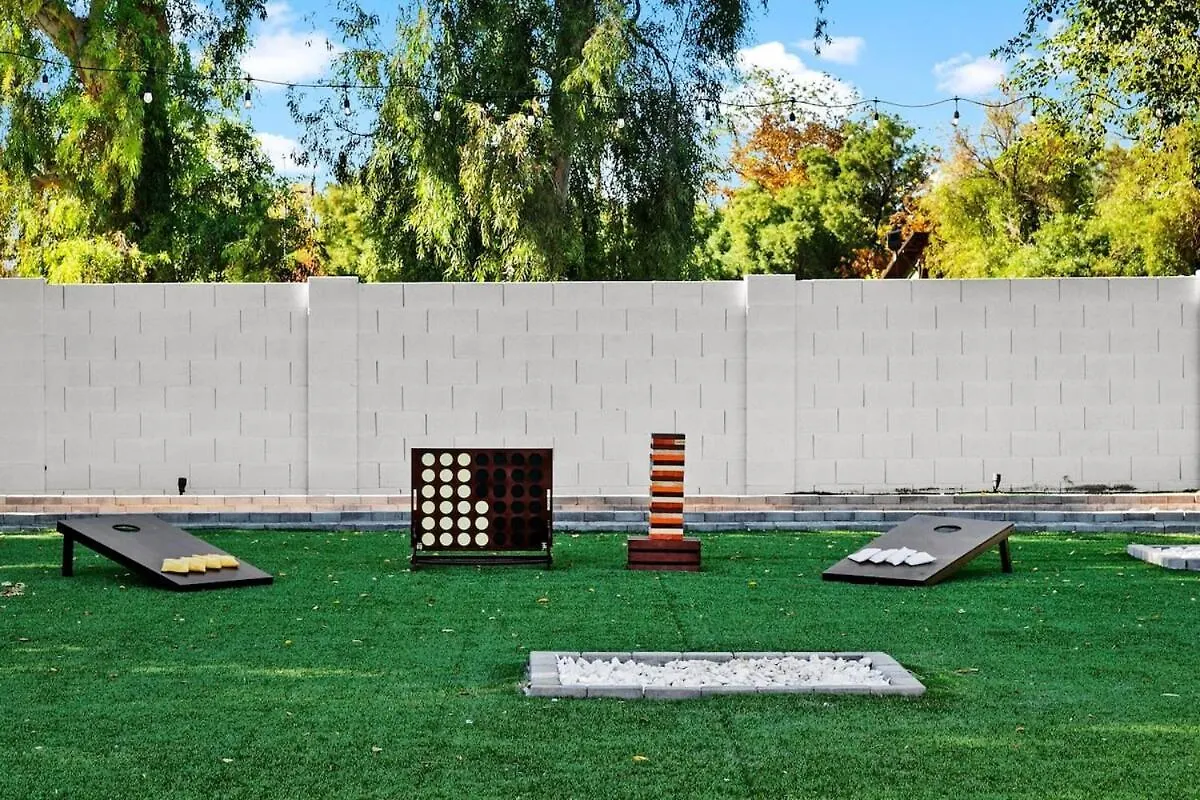 Holiday home Phoenix Gem Near Old Town