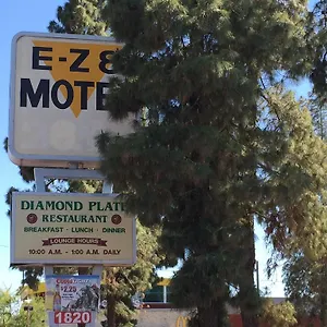Ez 8 Airporter Motel